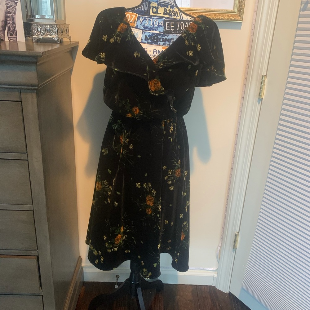 Floral Velvet Dress